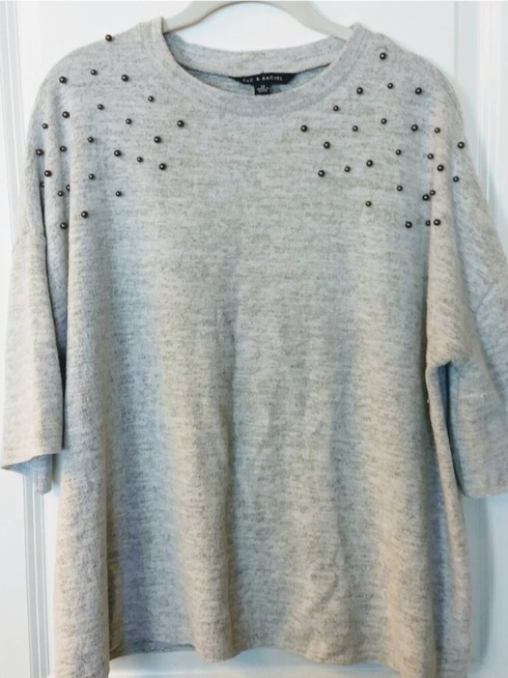 Women's Zac & Rachel Light Grey Bead Shirt Size Medium